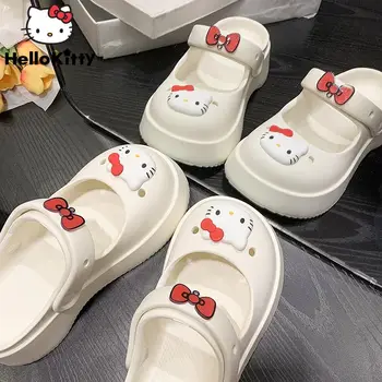 Sanrio Hello Kitty Sandalen Plattform Loch Schuhe Frauen Mode Cartoon Dekor-Runde Zehe Hausschuhe Y2k-Mädchen Süße High Heel Sandalen