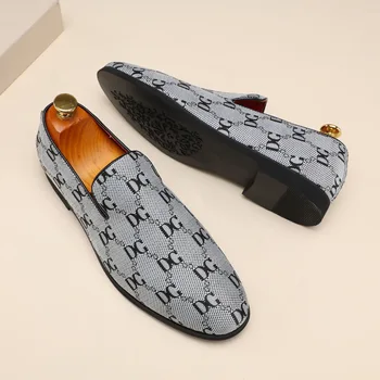 Loafer Männer Schuhe Persönlichkeit Brief Leinwand Atmungsaktive Runde Zehe Slip-on Classic Business Casual Party Täglichen Kleid Schuhe