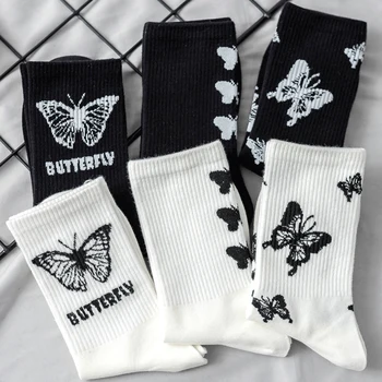 Kawaii schöne Tier Schmetterling Socken Frauen Socken schwarz und weiß Bein pile socks street Sport trend Harajuku Socken Frauen