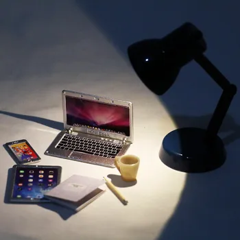 Mini-Creative Folding Tisch Lampe Miniatur Puppenhaus Simulation-Laptop-Phone-Tablet-Ipad-Modell für Barbies OB11 Puppe Zubehör